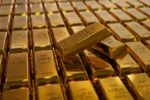 Gold Price Drops To $2,650 As US Dollar Hits 4-Month High And Treasury Yields Surge To 4.47% Ahead Of Fed Rate Cut Decision